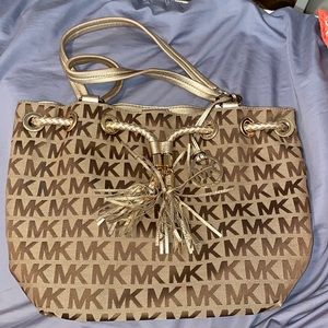 NEW MK TOTE BAG